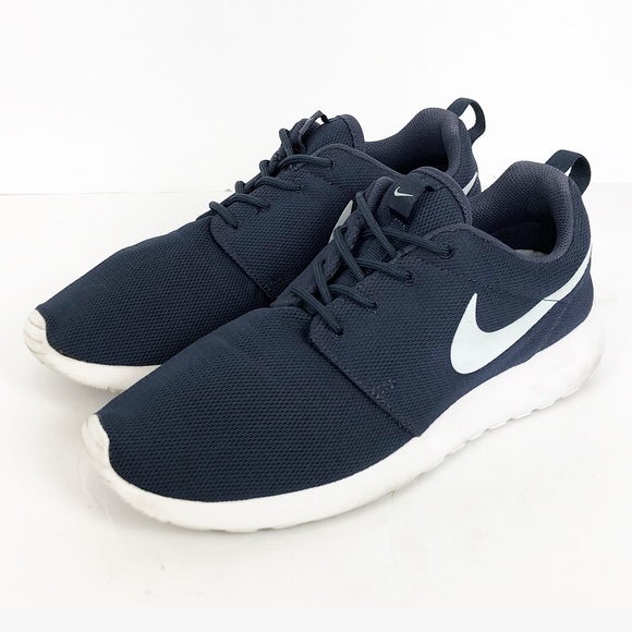 {keywor d} rosh nike